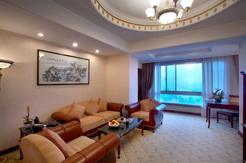 Citic Ningbo International Hotel Exterior foto