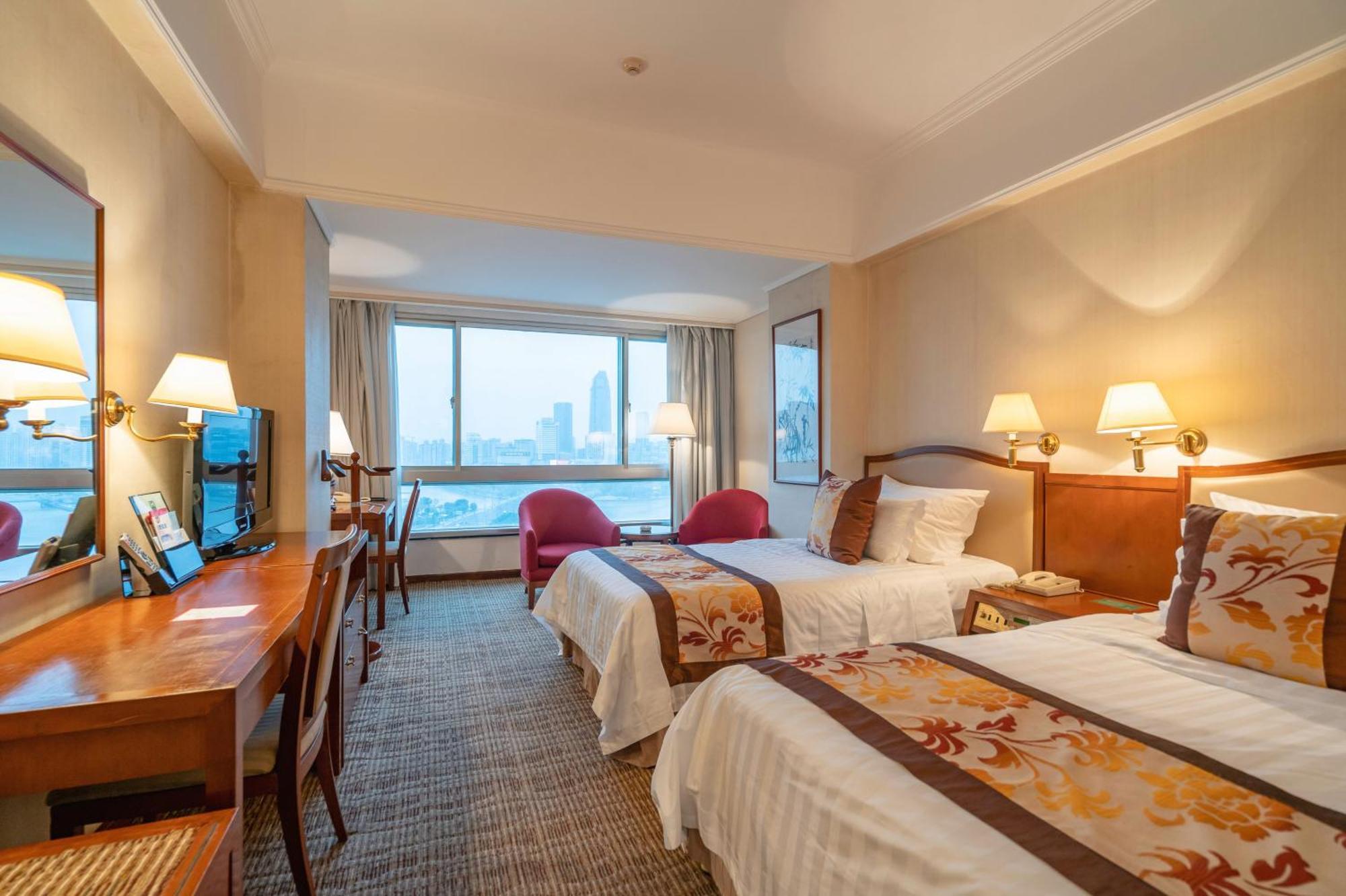 Citic Ningbo International Hotel Exterior foto